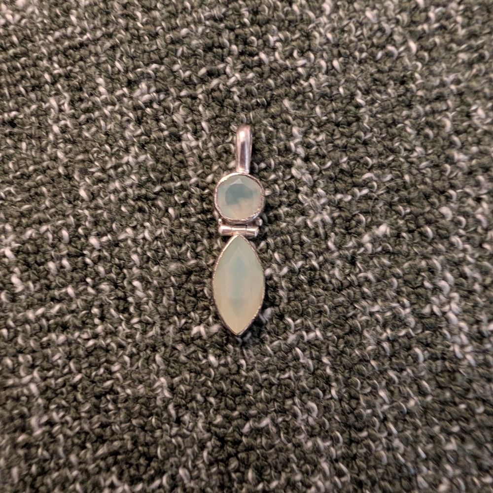 Elegant Sajen Silver Pendant with Blue Accents 92.5